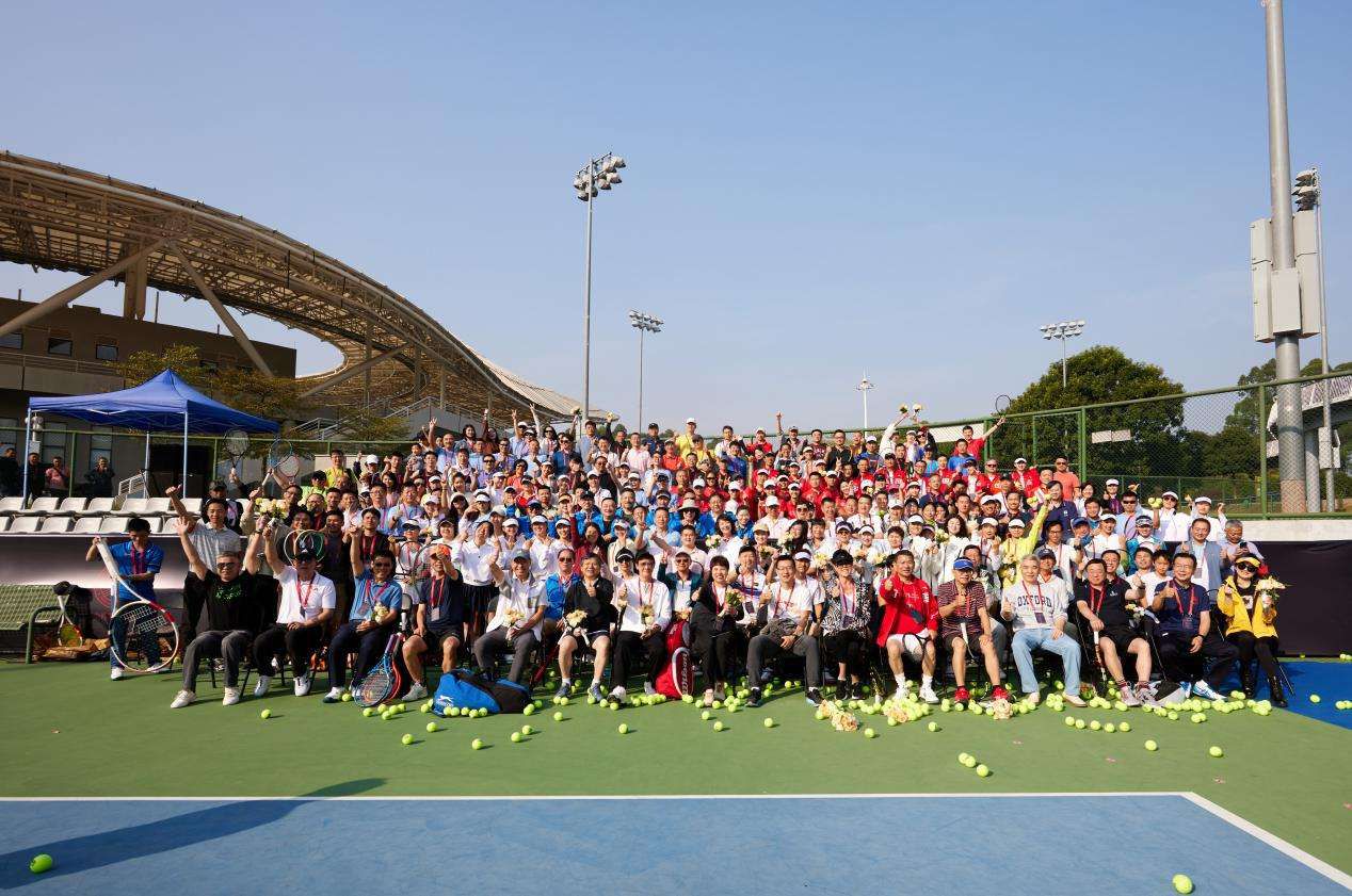 2023松山湖科技精英网球赛精彩进行：全球科技精