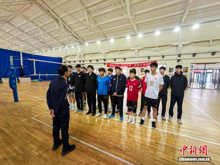 中北大学男排在2025-2026中国大学生排球联赛高水