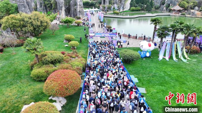 创新体育赛事场景：2025年云南以201项三进赛事推