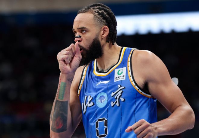 周琦砍下23+13 北京主场力克天津豪取4连胜