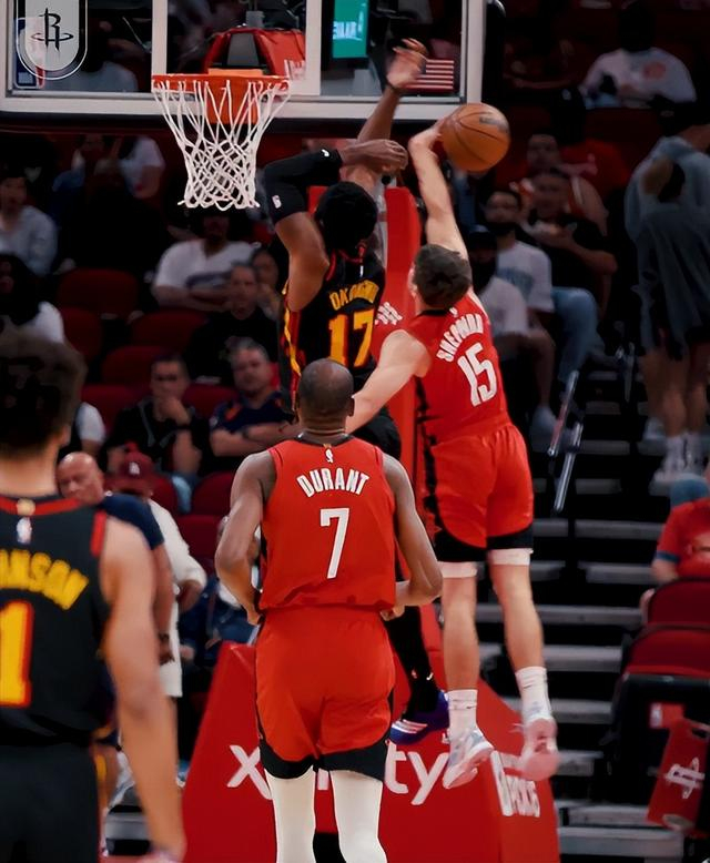 火箭终结老鹰11连胜 谢泼德爆发砍14+4+4+4三分