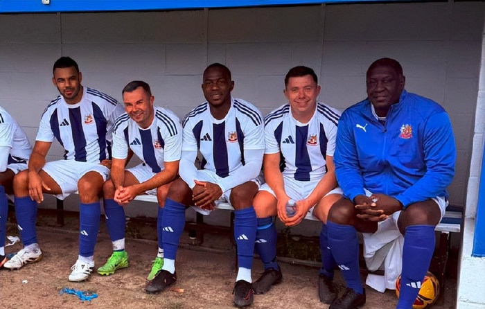 英超名将齐聚业余联赛：40岁前曼联球星重返曼市