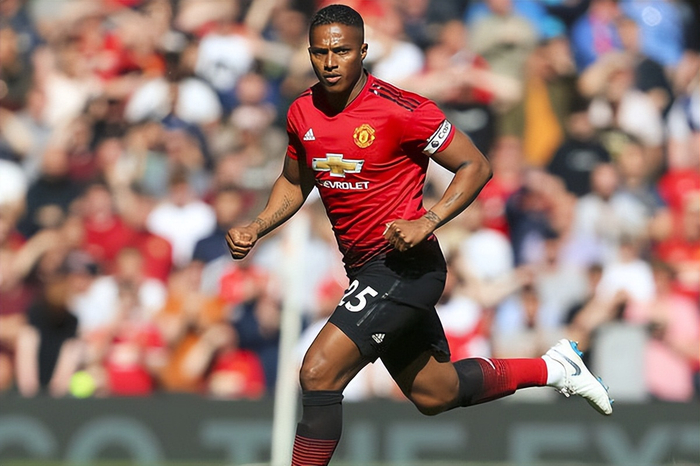 英超名将齐聚业余联赛：40岁前曼联球星重返曼市